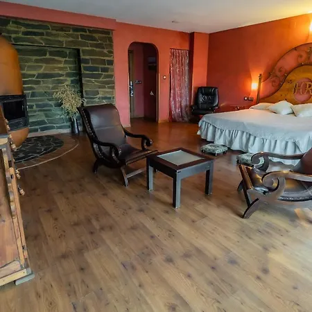 Rural El Labriego By Vivere Plasenzuela